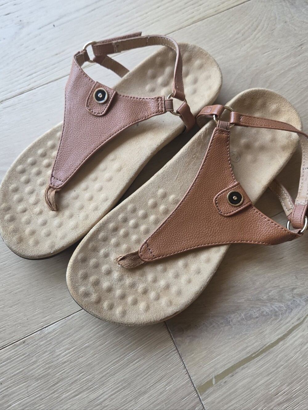Athlefit Brown Orthopedic Arch Support T-Strap Thong Sandals 7.5